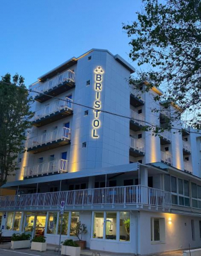 Hotel Bristol